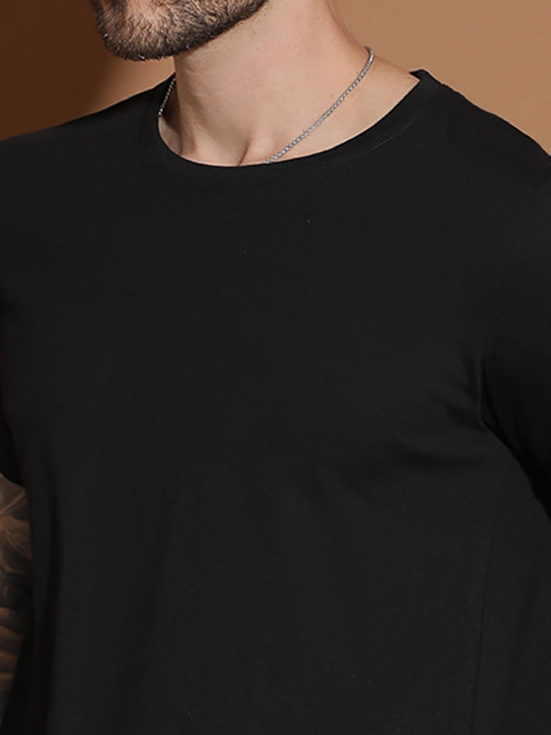 EPPE Men Solid Round Neck Organic Cotton Black T-Shirt