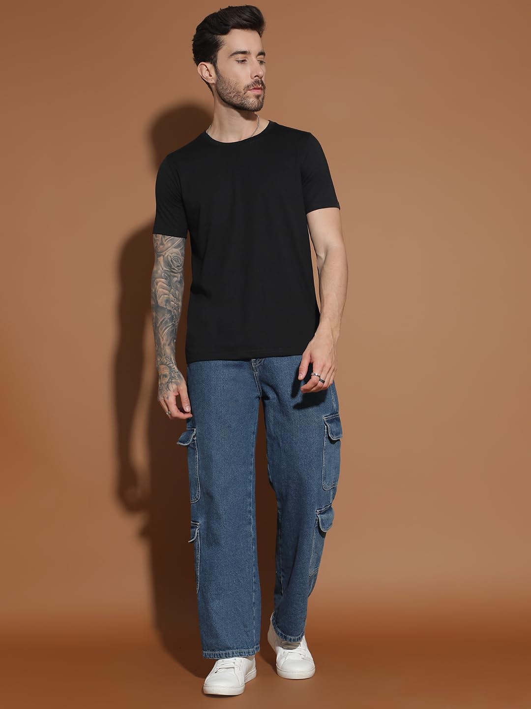EPPE Men Solid Round Neck Organic Cotton Black T-Shirt
