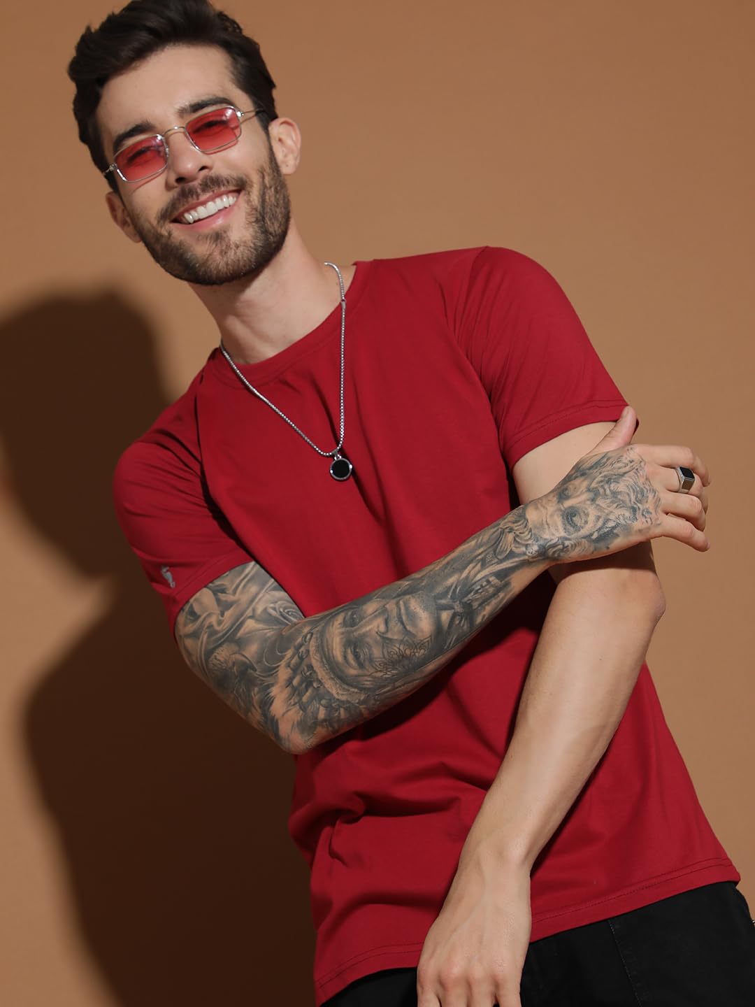 EPPE Men Solid Round Neck Organic Cotton Wine Red T-Shirt