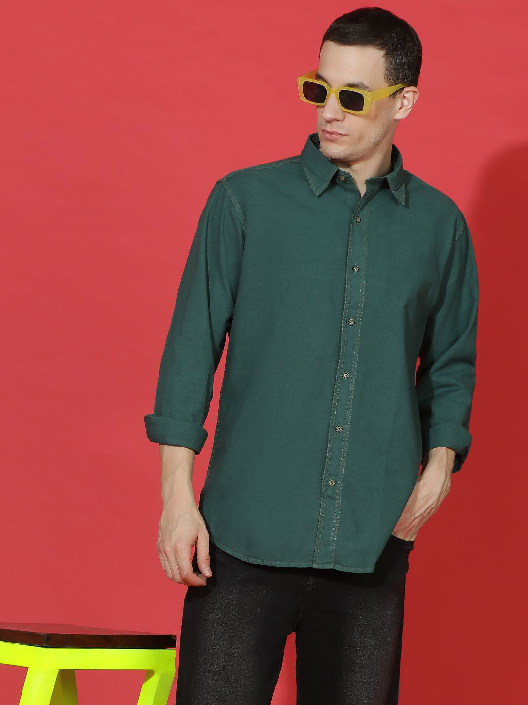 Men Solid Smart Opaque Casual Shirt